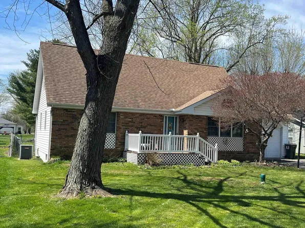 212 N Miller Manor Ct, Monticello, IN 47960