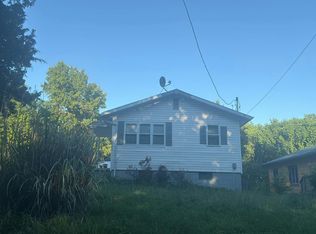 3720 Rim Rd, Imperial, MO 63052