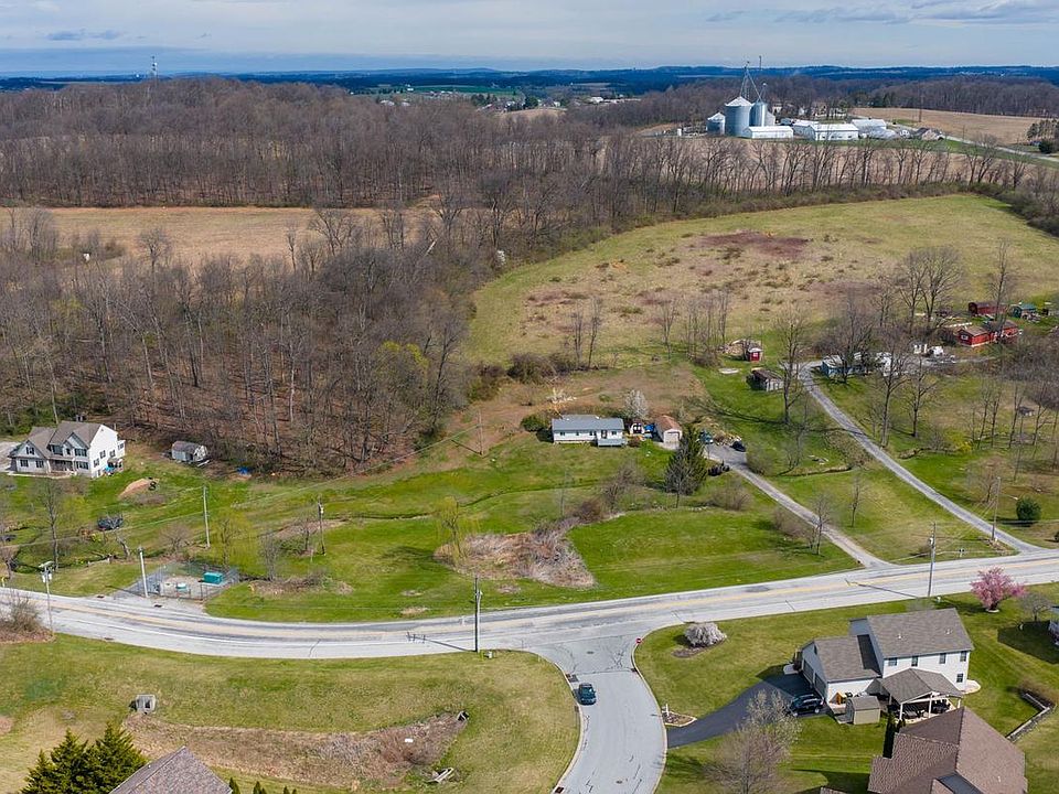 1st image of 2 Valley Rd