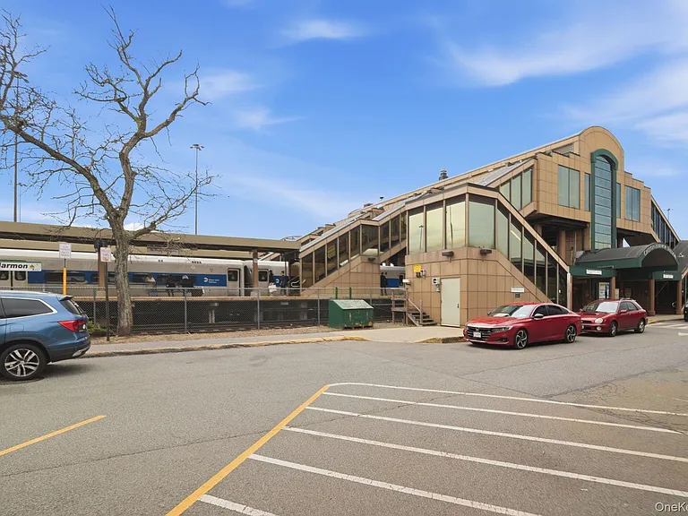 25 S Riverside Ave #107 — Photo 40