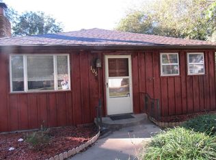 105 W Walker St, Ozark, AR 72949