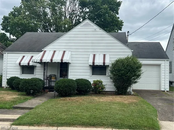 1011 30th St, Parkersburg, WV 26104