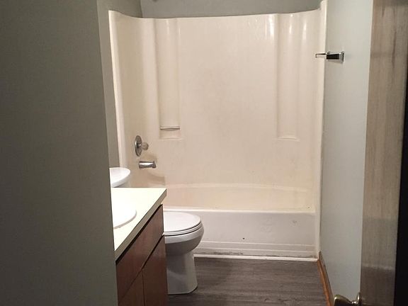 3rd image of 1848 W Tharpe St APT C