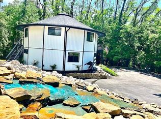 5115 Clifton Terrace Rd, Godfrey, IL 62035