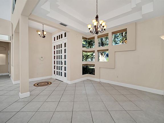 5th image of 8034 Landgrove Ct