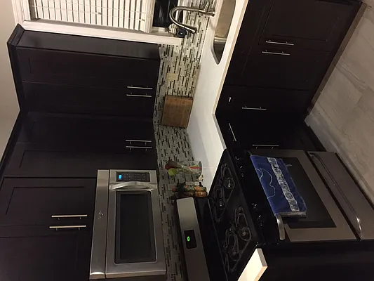 Rented by Avenues Real Estate | media 19