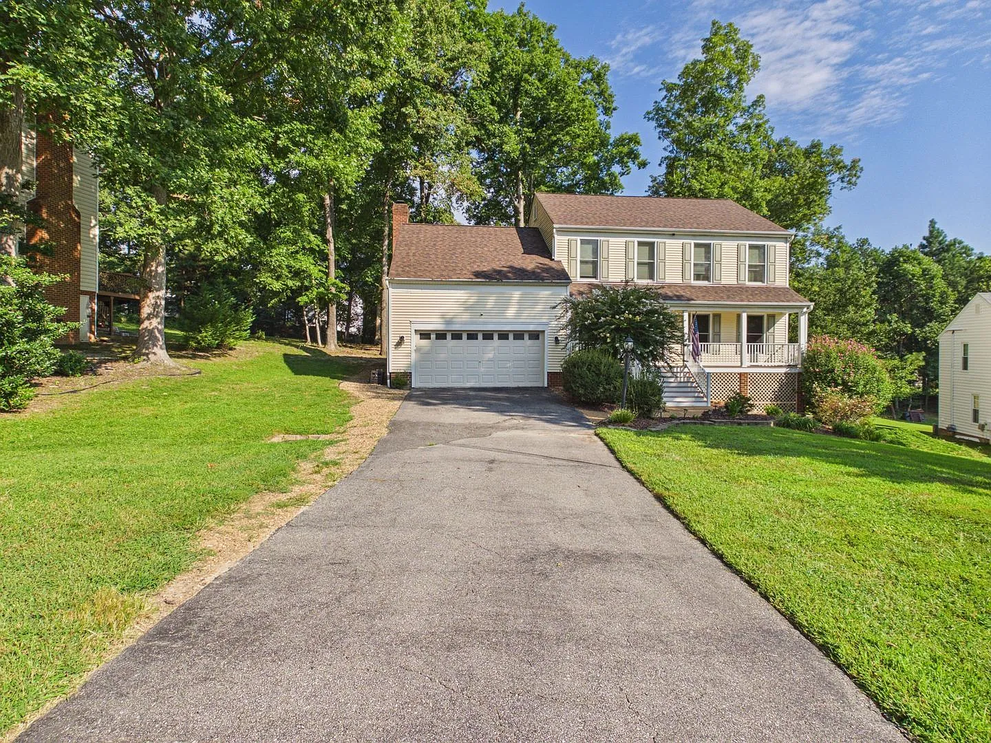 4 bed, 4.0 bath, 3429 sqft, $3,095 — Photo 1