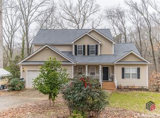 150 Lake Forest Dr, Athens, GA 30607