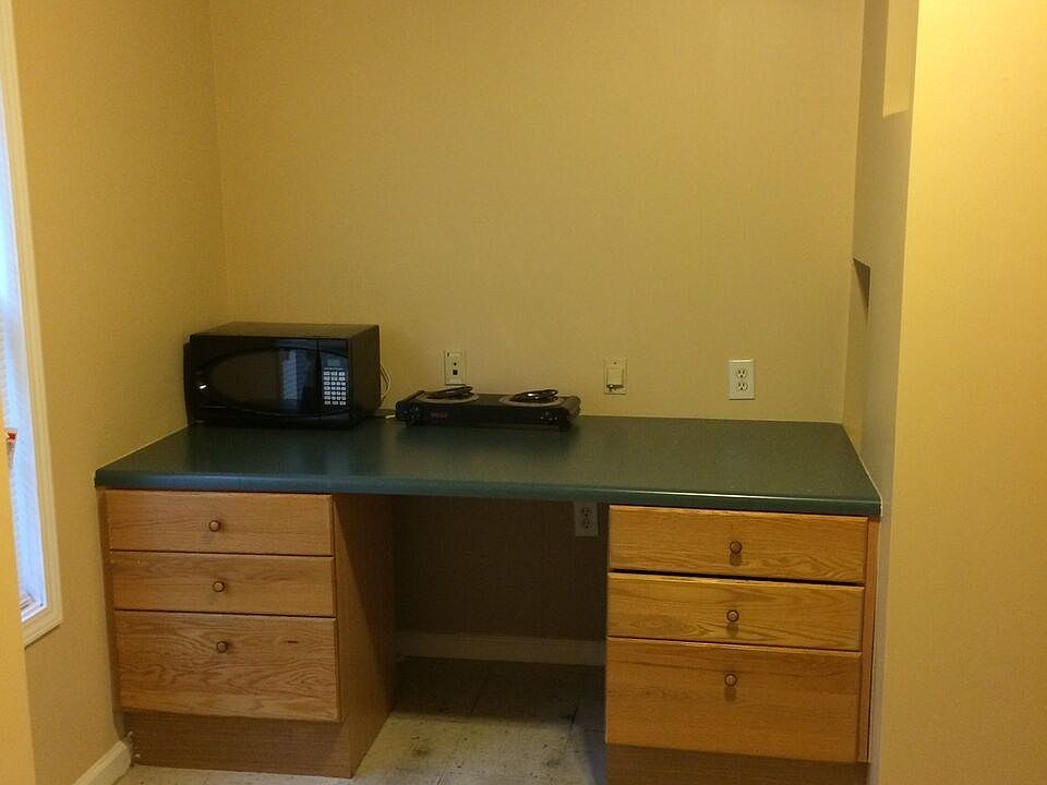 2nd image of 1725 Marlynn Dr APT 112