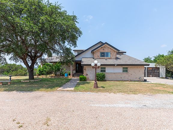 3rd image of 541 Country Pl S