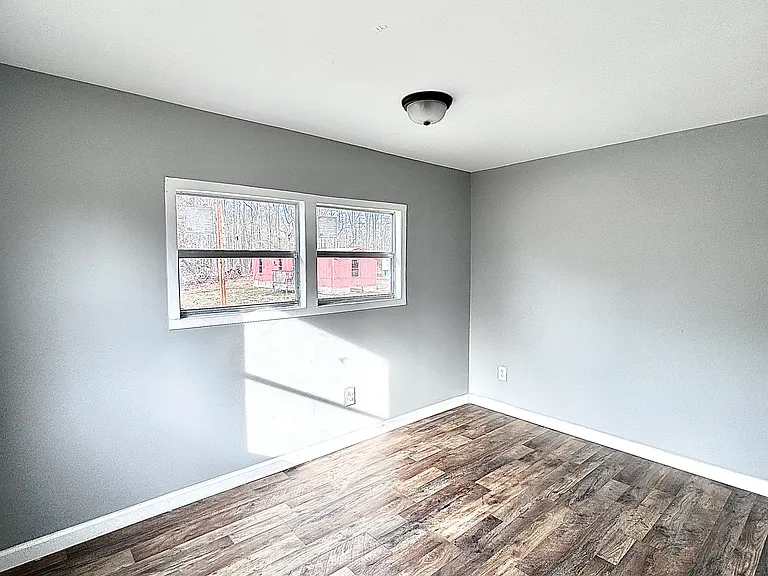 750 Eastview Rd #36 — Photo 4