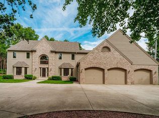 16570 W North Ave, Brookfield, WI 53005