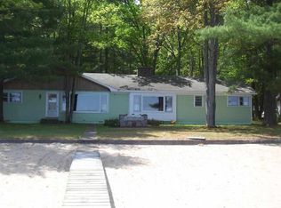 204 Lakeshore, Higgins Lake, MI 48627