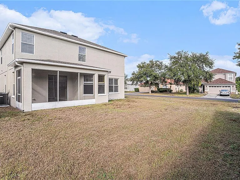 8602 Sandy Plains Dr — Photo 26