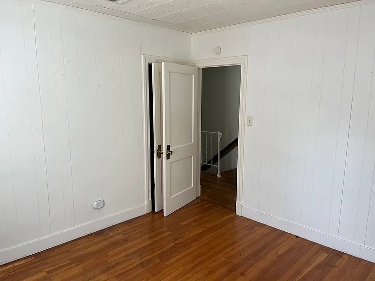 906 Corrine St #B — Photo 10