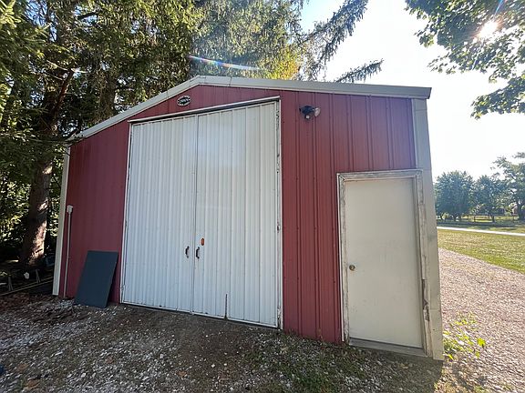 5th image of 4383 N State Road 47