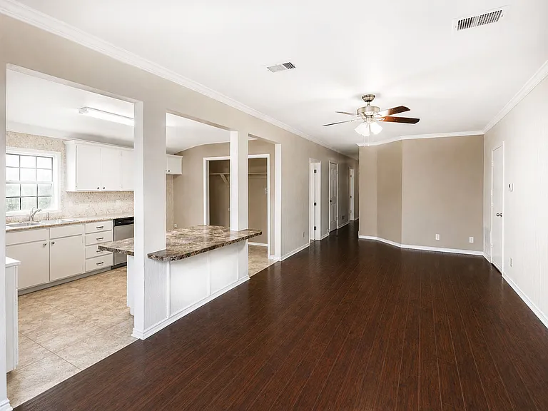 6287 E Pockrus Paige Rd #1/2 — Photo 7