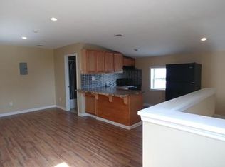 28 N Queen St APT 6, Littlestown, PA 17340