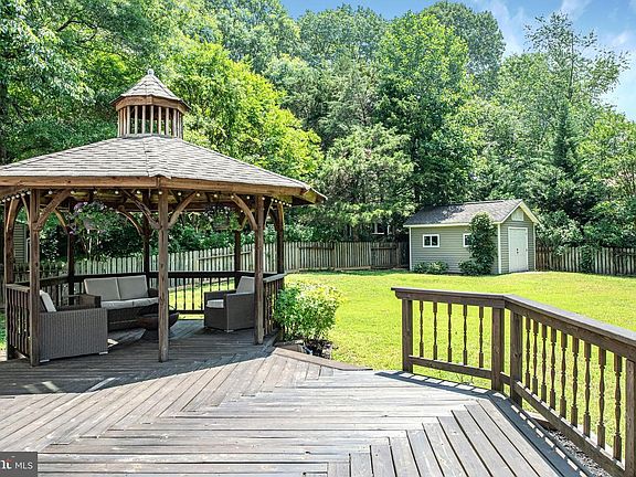 4th image of 1111 Aquia Dr