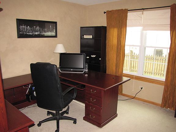 4th image of 5312 Maple Glen Dr