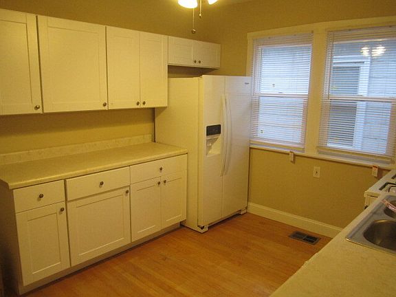 2nd image of 4820 N Kentucky Ave