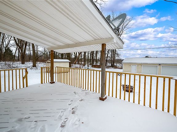 2nd image of 119 Glacial Till Rd