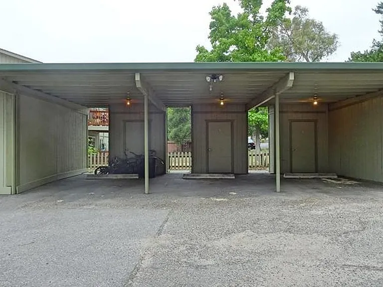 5400 Mariquita Ave — Photo 3