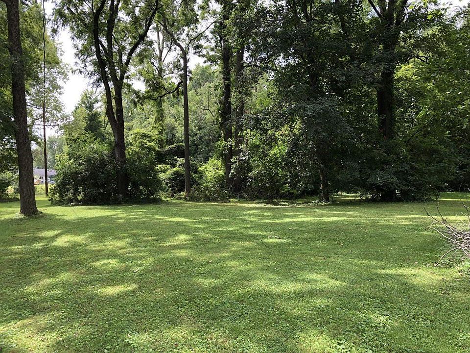 1st image of 1029 Brookdale Dr