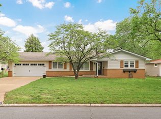 1919 E Cambridge Street, Springfield, MO 65804