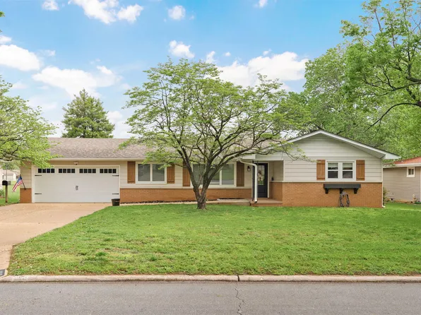 1919 E Cambridge Street, Springfield, MO 65804