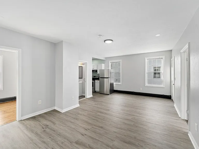 132-134 DePasquale Avenue — Photo 14