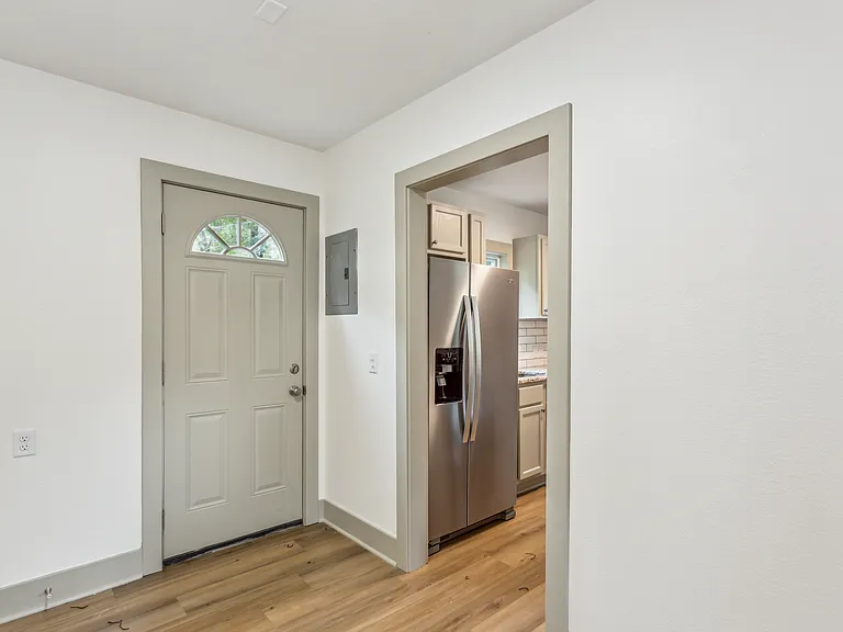 6543 N East Park View St — Photo 6