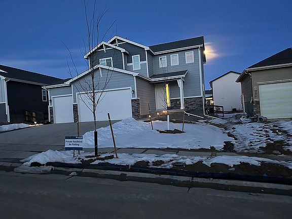 3rd image of 12744 Cove Ct