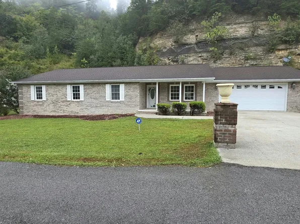 293 Zebulon Hts, Pikeville, KY 41501