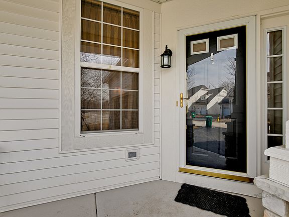 4th image of 1504 Rosehall Ct