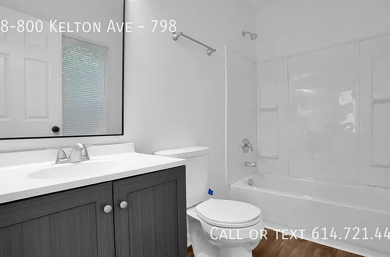 798-800 Kelton Ave #798 — Photo 12