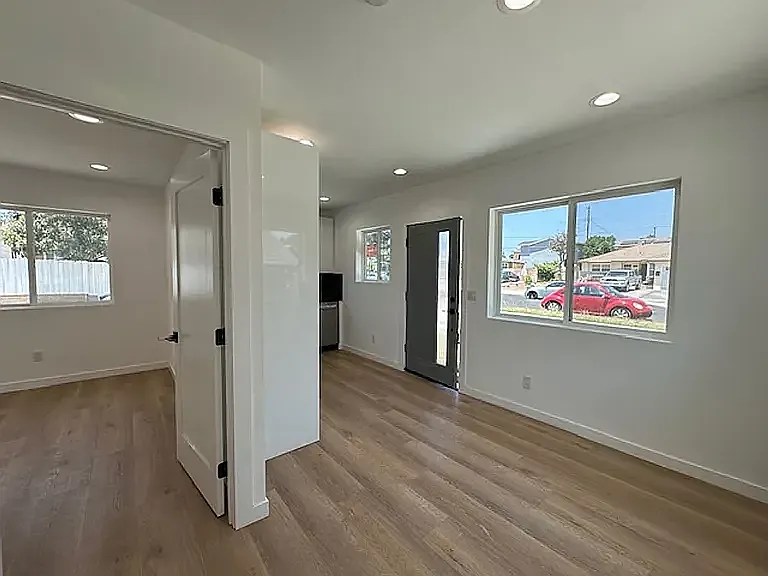 1 bed, 616 sqft, $1,350 — Photo 1