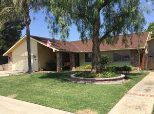 388 E Ash Ave, Hanford, CA