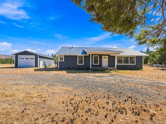 2nd image of 43135 Rim View Dr