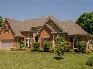 101 Baylee Ct, White House, TN 37188