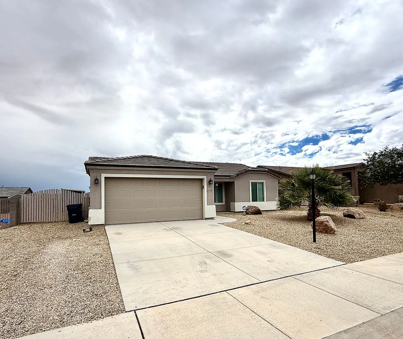 Welcome Home: Beautiful 3-Bedroom, 2-Bath Gem in Cerbast Vistas! — Photo 3