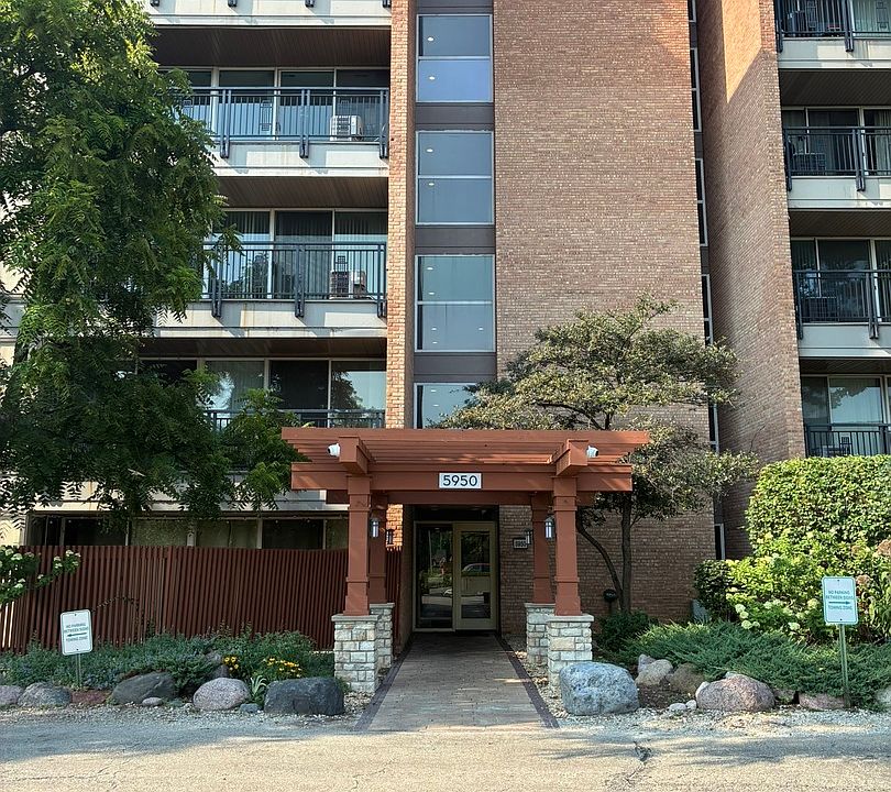 1st image of 5950 Oakwood Dr APT 3H