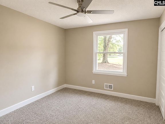 4th image of 605 Langford Rd