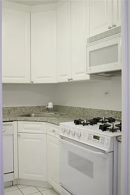 Rented by Evans Real Estate | media 33