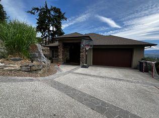 1020 Aurora Hts, West Kelowna, BC V1Z 3N5