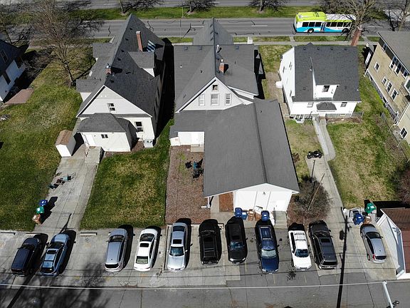 5th image of 418 E Mission Ave