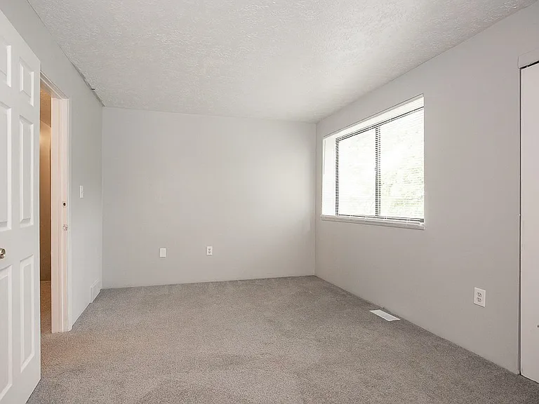 38285 North Ln #L202 — Photo 11