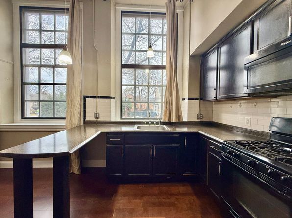 319 E 24 Wetherill #108