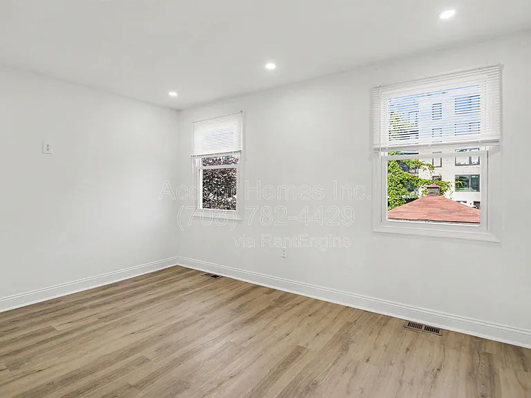 710 N Patrick St — Photo 9