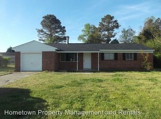 305 Myna Dr, Jacksonville, NC 28540